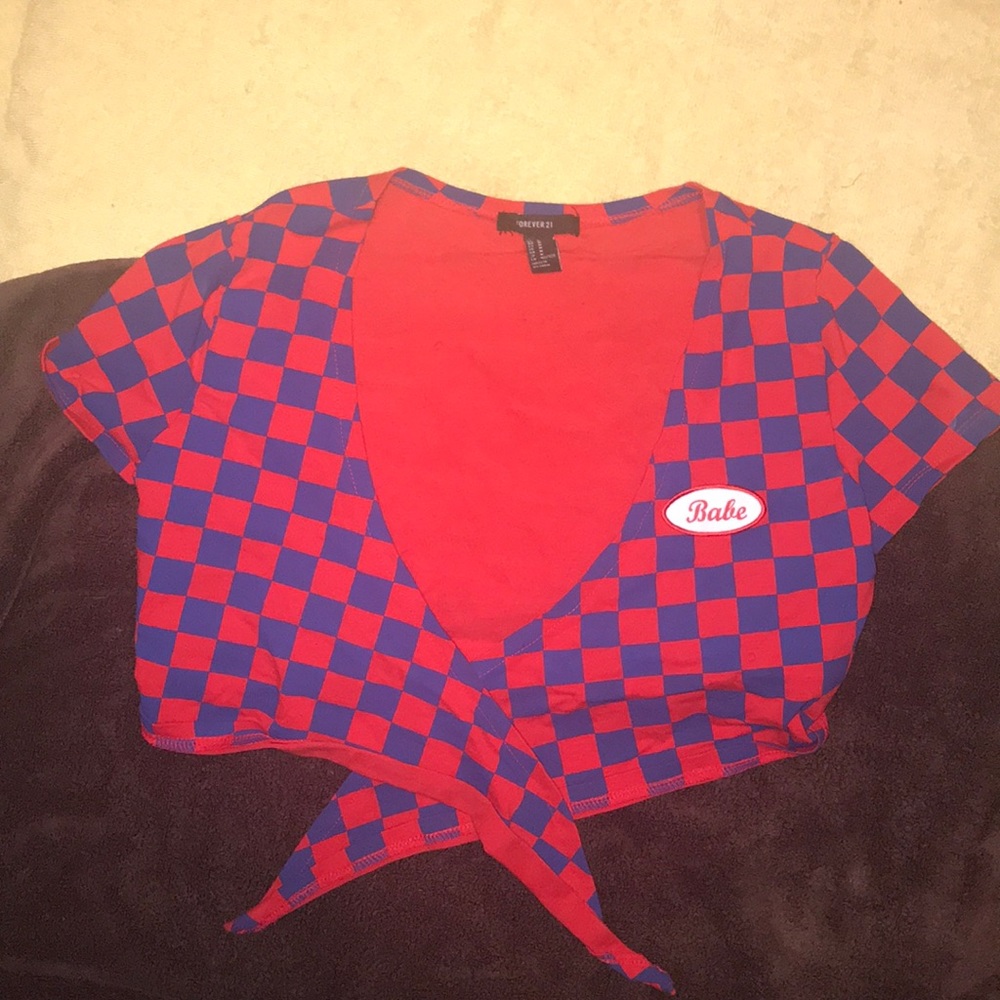 “Babe” tie-able top